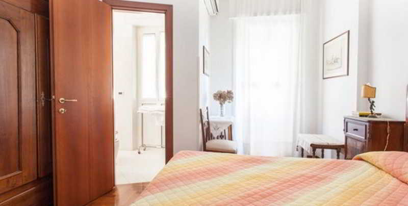 Rent Rooms Filomena E Francesca Rom Exterior foto