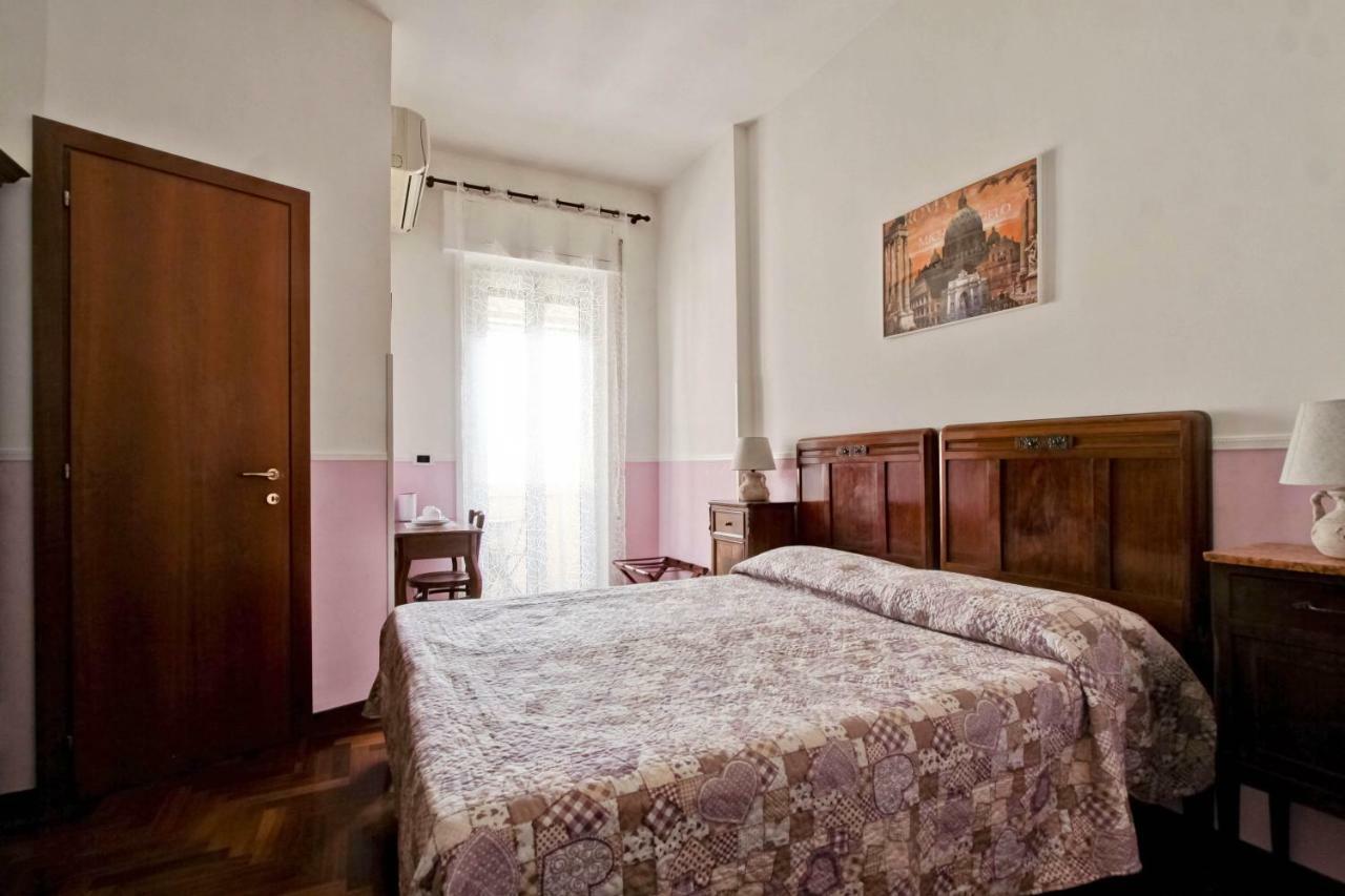 Rent Rooms Filomena E Francesca Rom Exterior foto