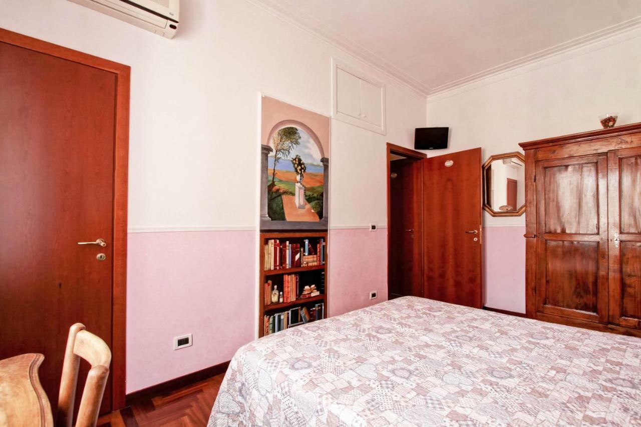 Rent Rooms Filomena E Francesca Rom Exterior foto